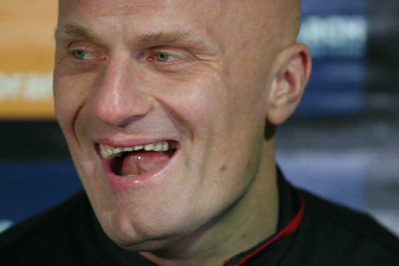 Jacek Wiśniewski nie padł. Powalczy na gali KSW.