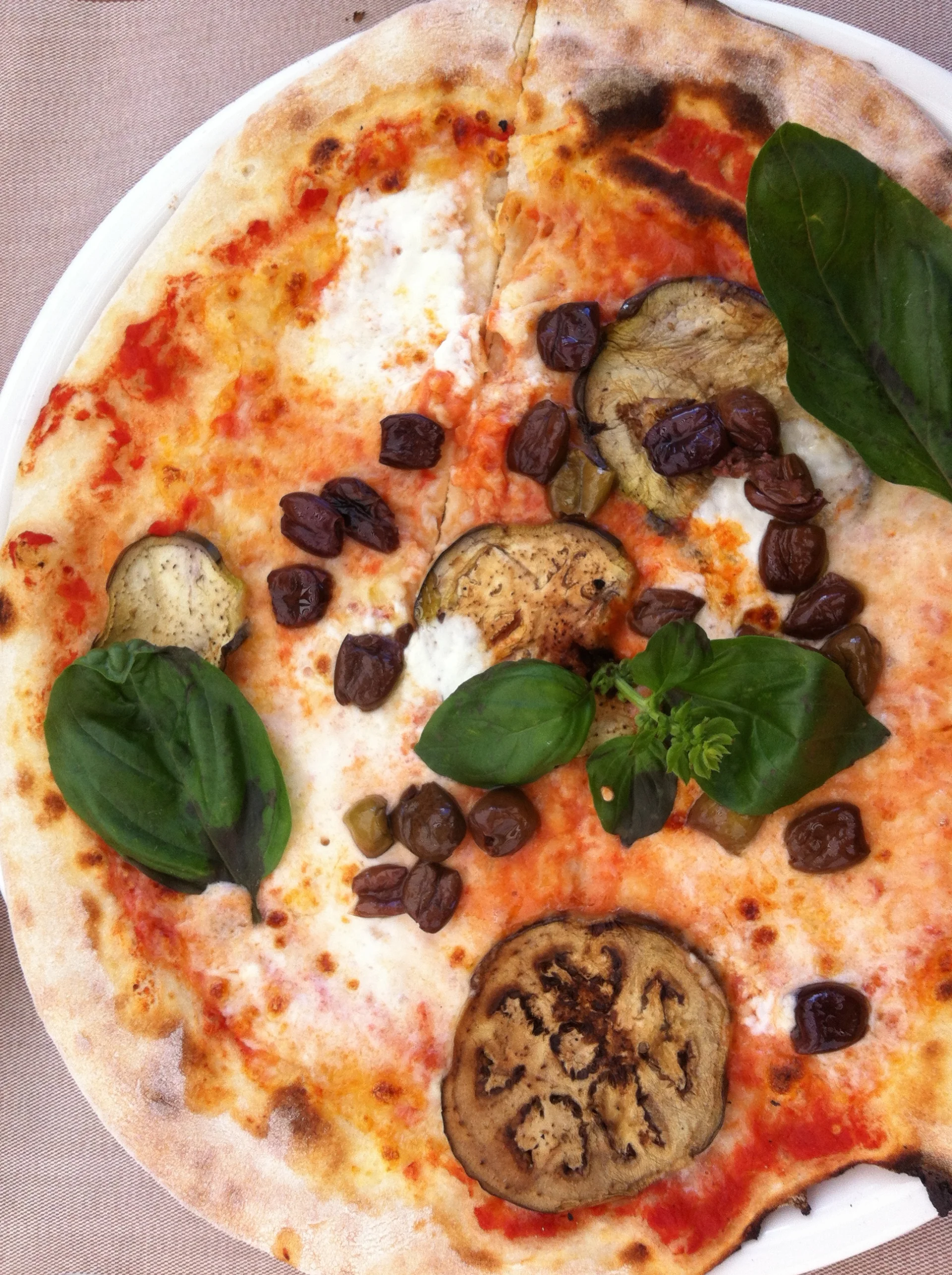Pizza z restauracji Walther's w Bolzano