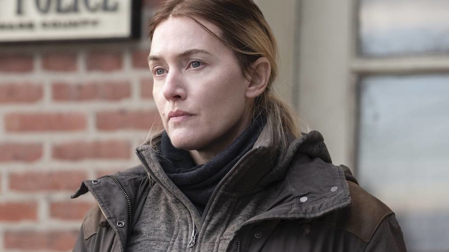 Kate Winslet wciela się w "Mare z Easttown" w zmęczoną życiem policjantkę z małego miasteczka
