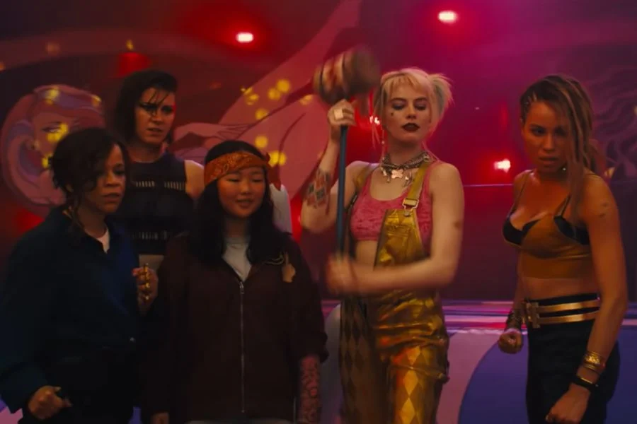 Harley Quinn i inne superbohaterki powalczą razem ze znanym przestępcą.