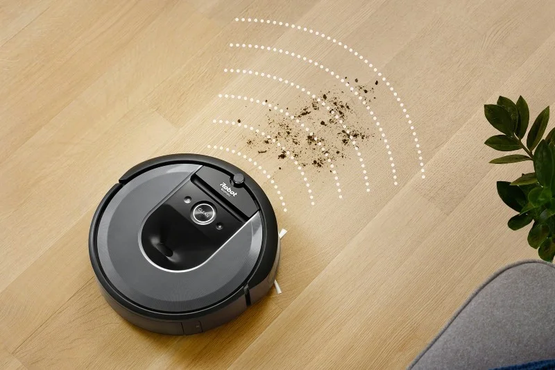 Inteligentny odkurzacz Roomba i7 ma na swoim pokładzie technologię wykrywania zabrudzeń Dirt Detect