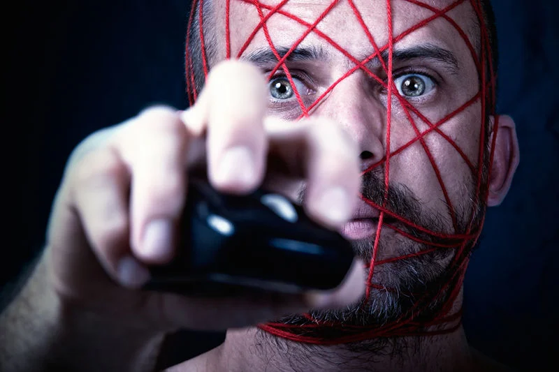 Kto jest większym zagrożeniem dla naszej prywatności – państwo, czy międzynarodowi dostawcy internetowych usług?