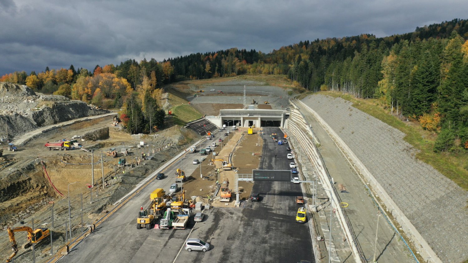 Tunel na zakopiance będzie nosić imię Lecha i Marii Kaczyńskich