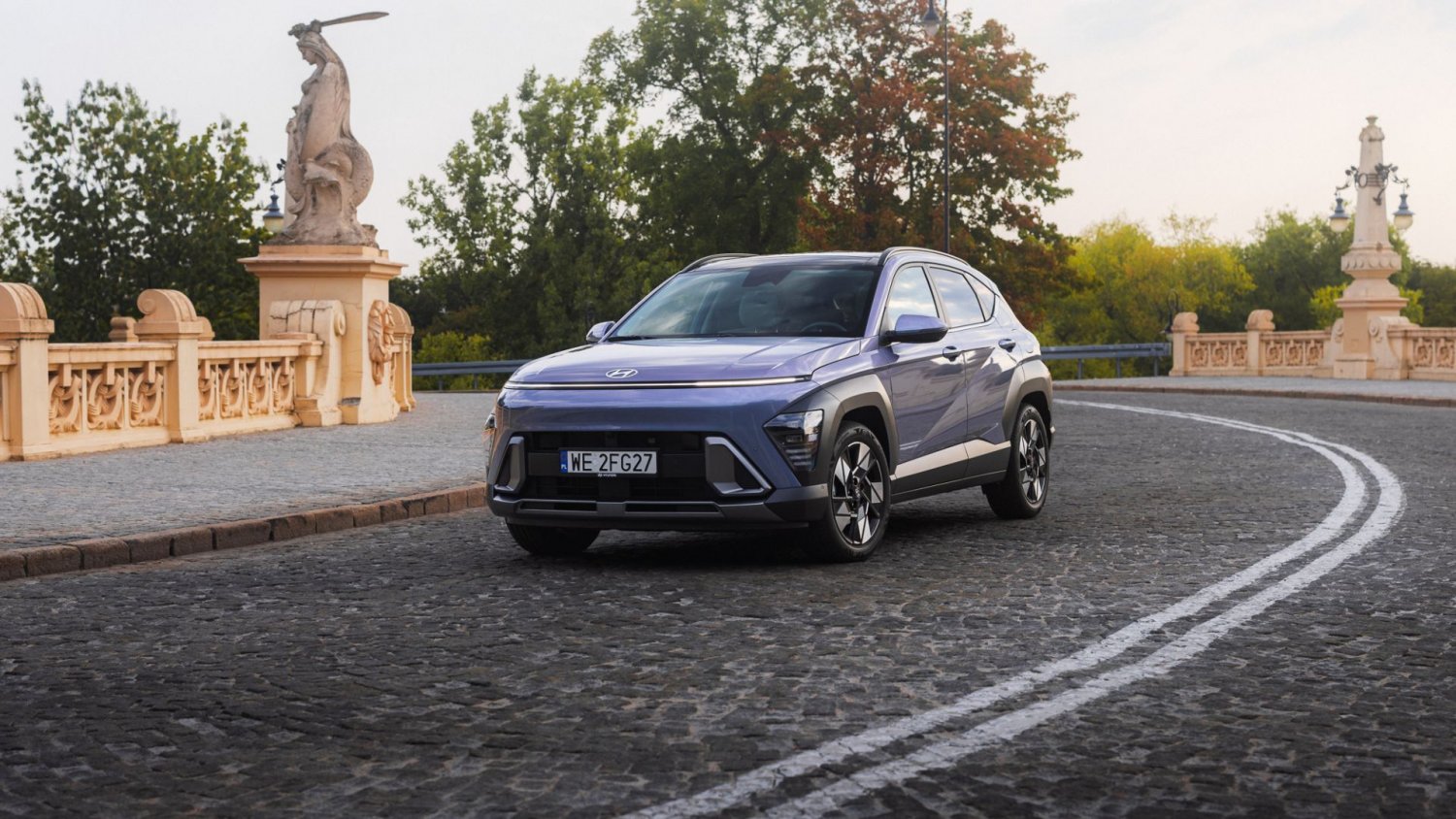 Hyundai Kona Hybrid jeszcze bardziej oszczędny. 5 lat gwarancji bez limitu przebiegu