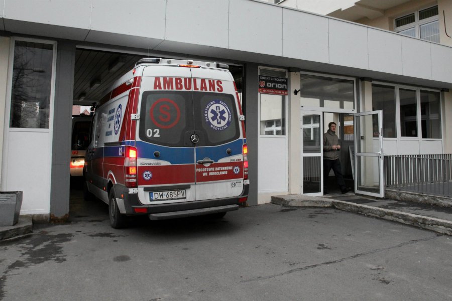 Mężczyzna ze złamanym penisem trafił do szpitala w Łodzi. Prawdopodobnie do ciężkiej kontuzji doszło podczas ostrego seksu.