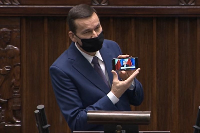 Mateusz Morawiecki pokazał w Sejmie nagranie z Borysem Budką.