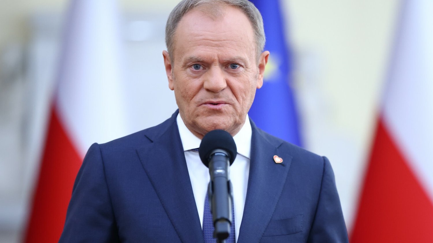 Donald Tusk mocno o sytuacji na granicy z Białorusią: To nie są uchodźcy.