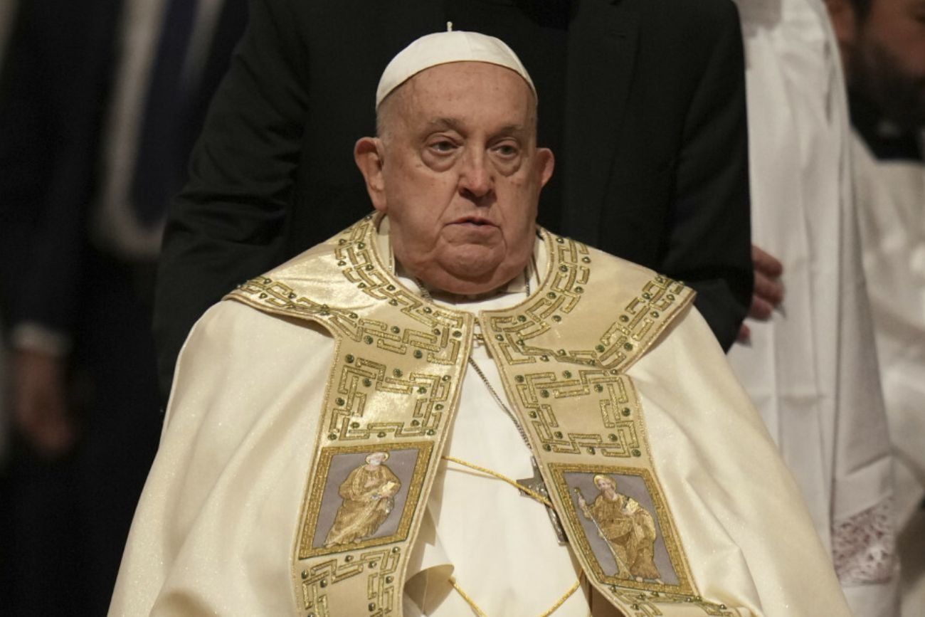 Nowe informacje o stanie zdrowia papieża Franciszka. Jest "lekka poprawa".