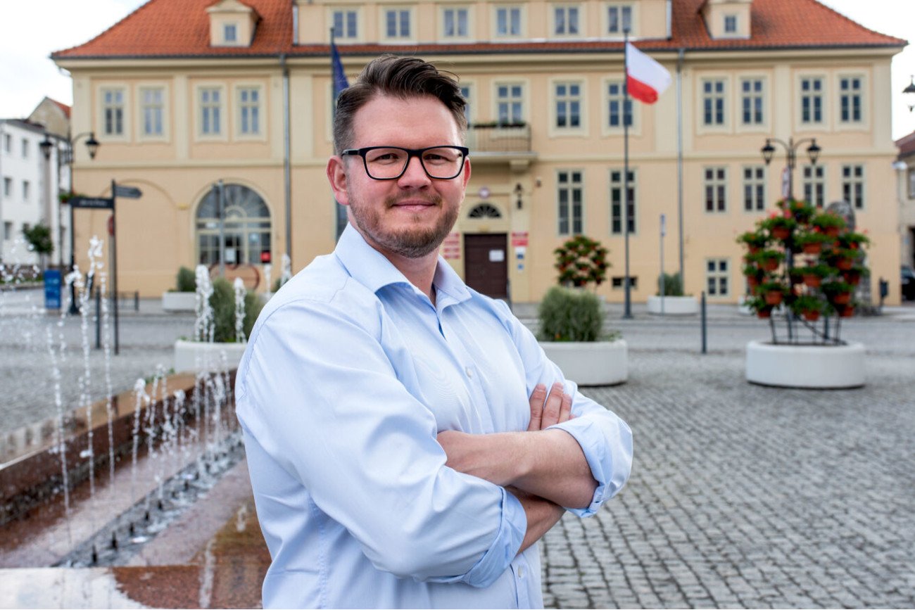 Robert Waraksa został burmistrzem Olsztynka. Wygrał w pierwszej turze