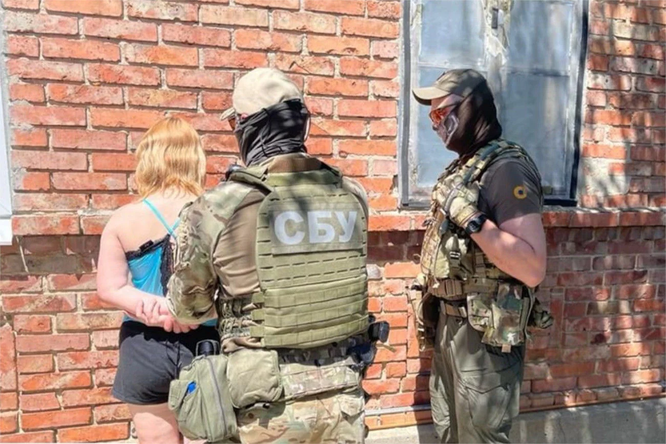 18-latka jest podejrzewana o zdradę stanu w warunkach wojny