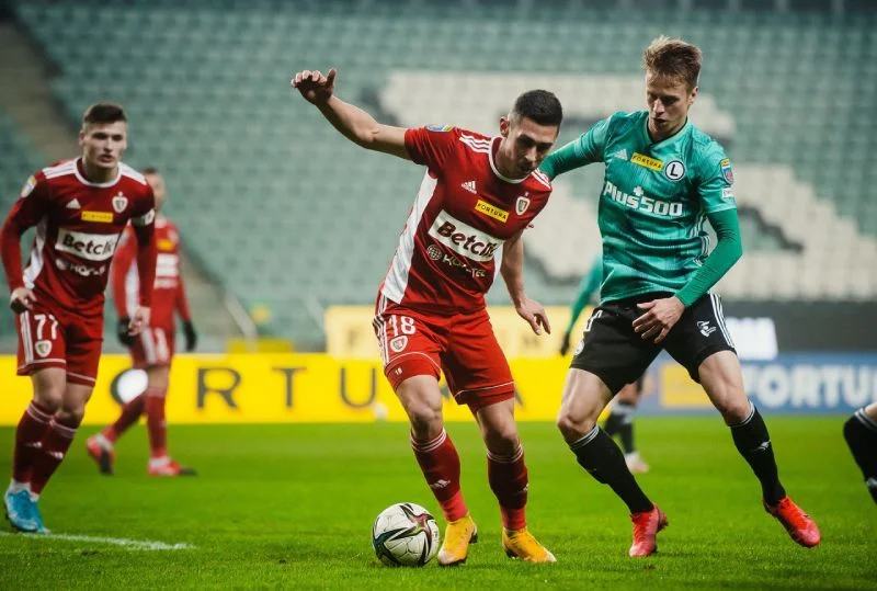 Legia Warszawa stoczyła zażartą walkę o awans do półfinału PP z Piastem Gliwice