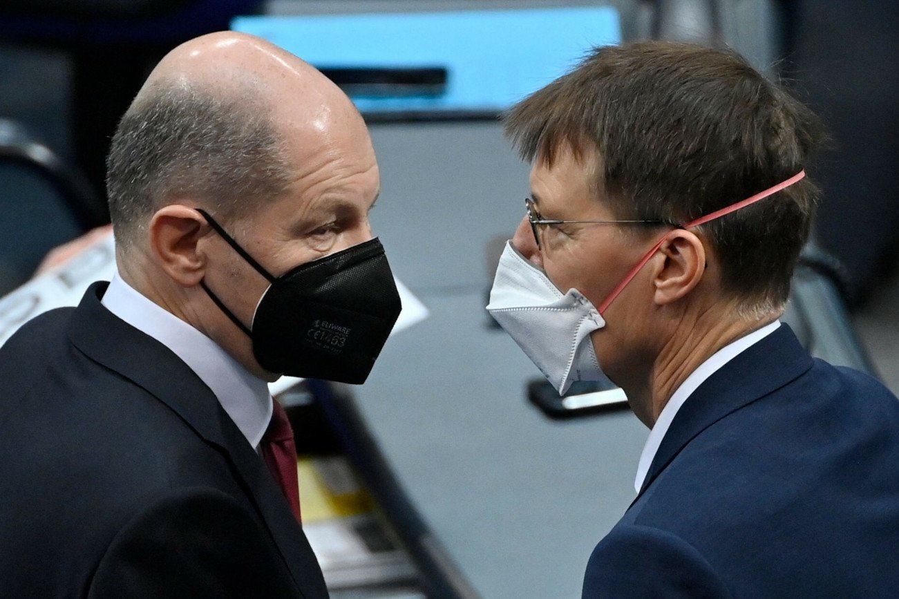 Niemcy szykują się na kolejną falę COVID-19. Przedstawiono specjalny plan.