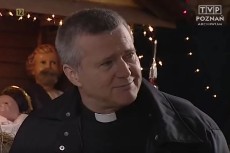 Matuszak znany był z roli księdza Antoniego, który zarządzał parafią w Tulczynie.