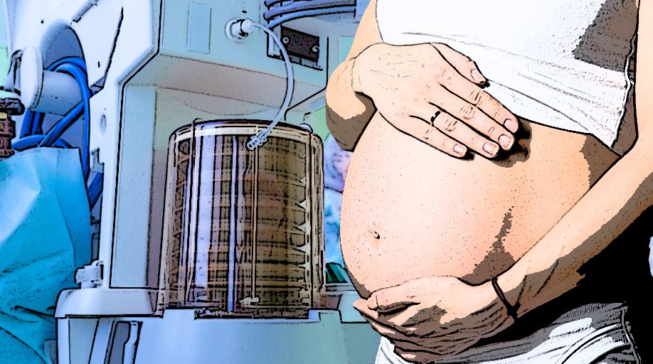 Kobieta w ciąży przy respiratorze