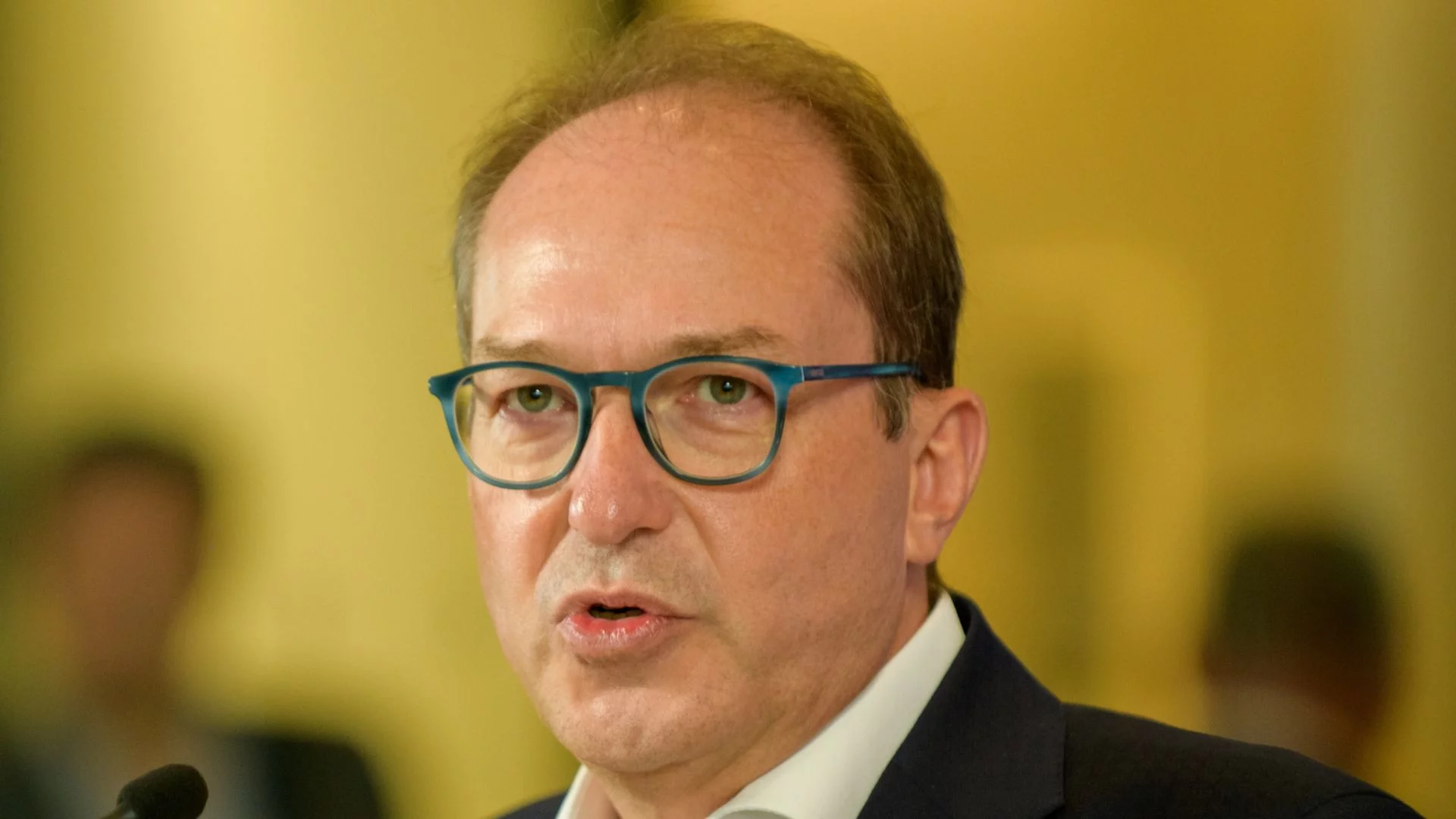 Minister spraw wewnętrznych Niemiec Alexander Dobrindt (CSU). Minister spraw wewnętrznych Niemiec Alexander Dobrindt (CSU).