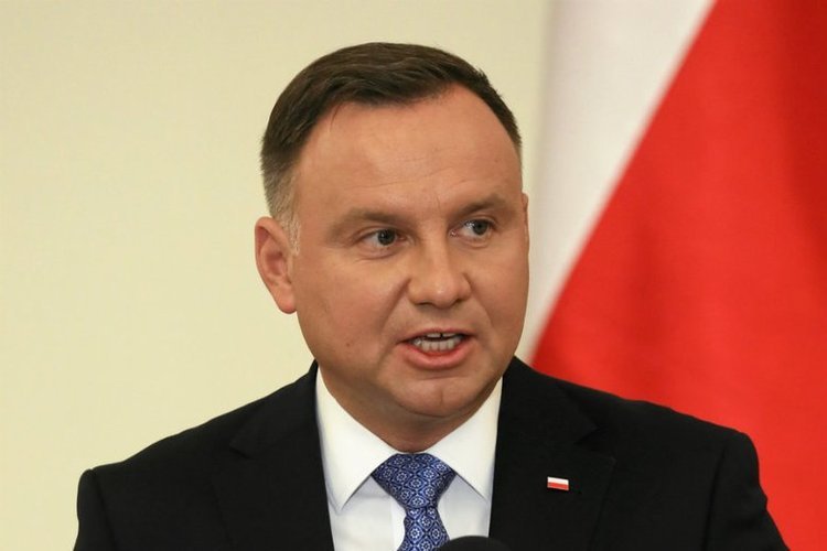 Andrzej Duda pogratulował nagrody Nobla Oldze Tokarczuk.
