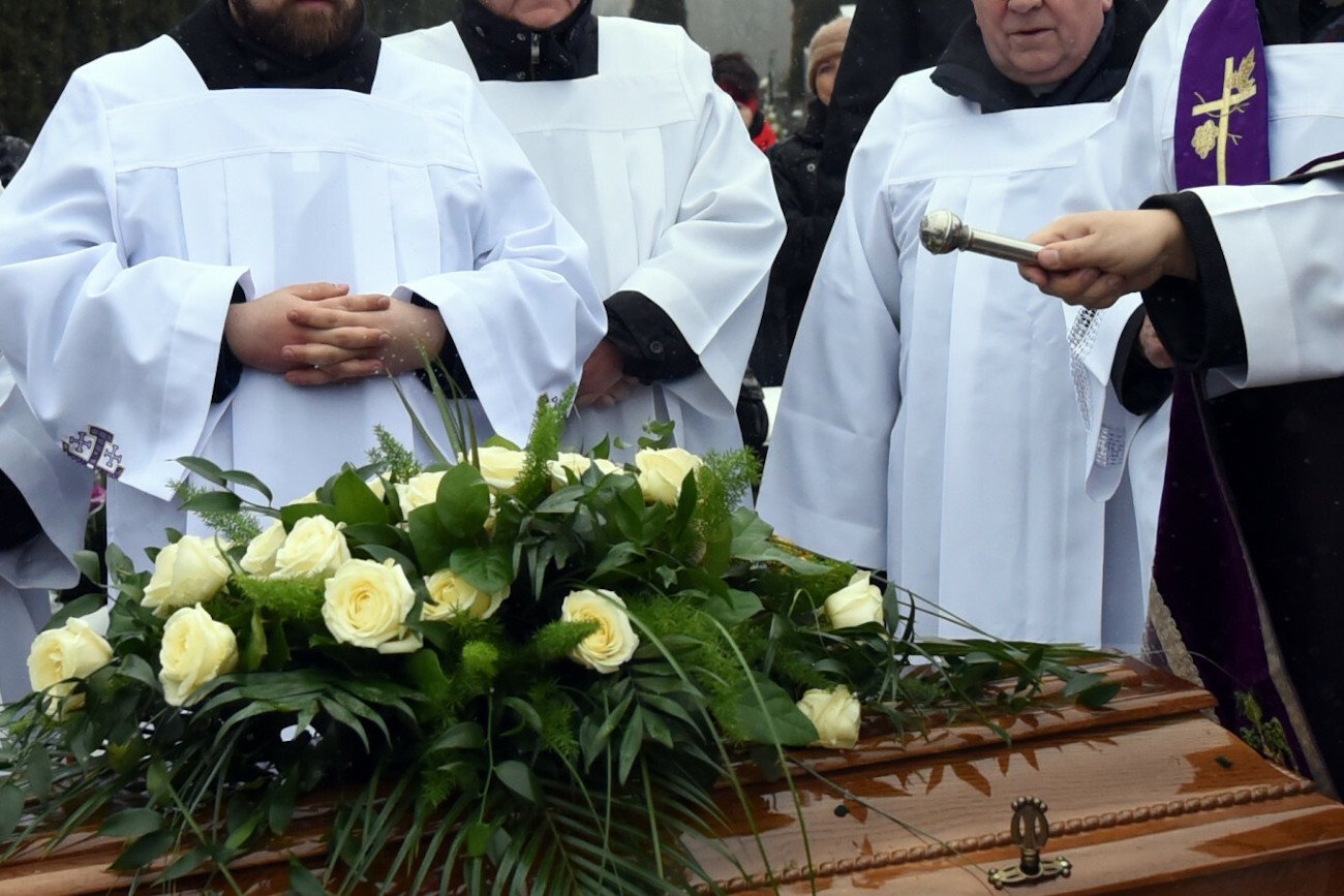 Pijany wikariusz odprawiał pogrzeb w parafii w Kotlinie. (zdjęcie ilustracyjne)