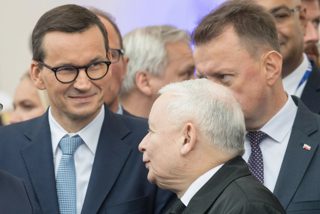 PiS zrobił z nich milionerów. Szokujące zarobki w Spółkach Skarbu Państwa