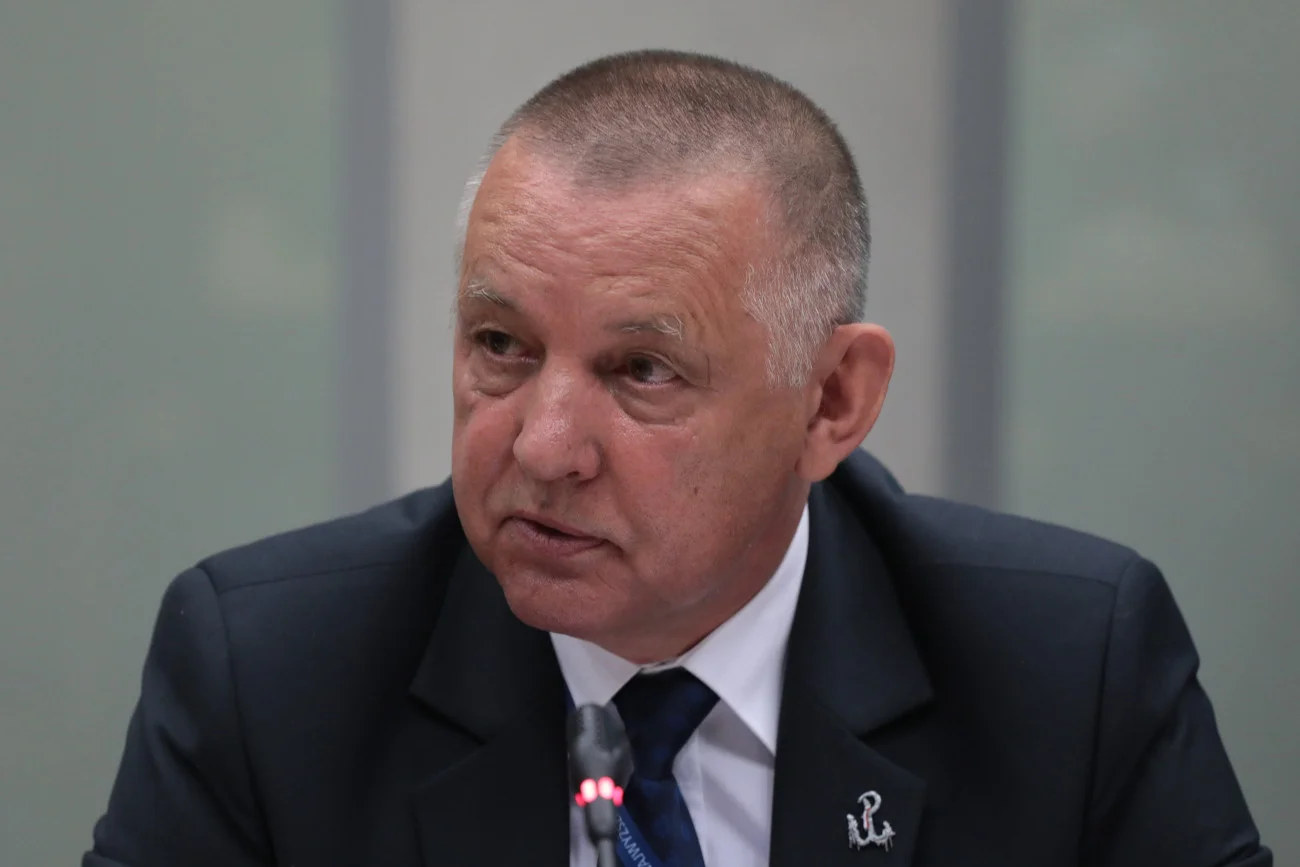 Marian Banaś znów uderza w rząd PiS, tym razem ws. wydatków państwa.