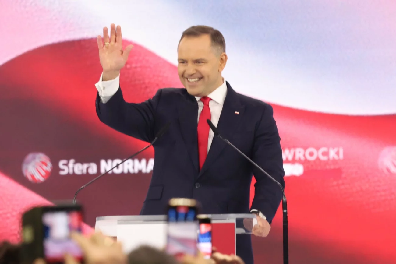 Kampania wyborcza Karola Nawrockiego. Kandydat PiS przemawiał w podwarszawskich Szeligach.