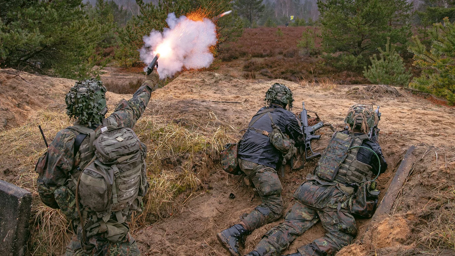 Niemiecki policjant postrzelił niemieckiego żołnierza podczas ćwiczeń