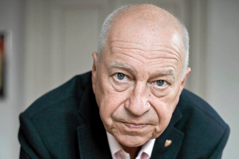 Jerzy Sturh deklaruje, że on i jego syn Maciej Stuhr, przyzwyczaili się do "połajanek"