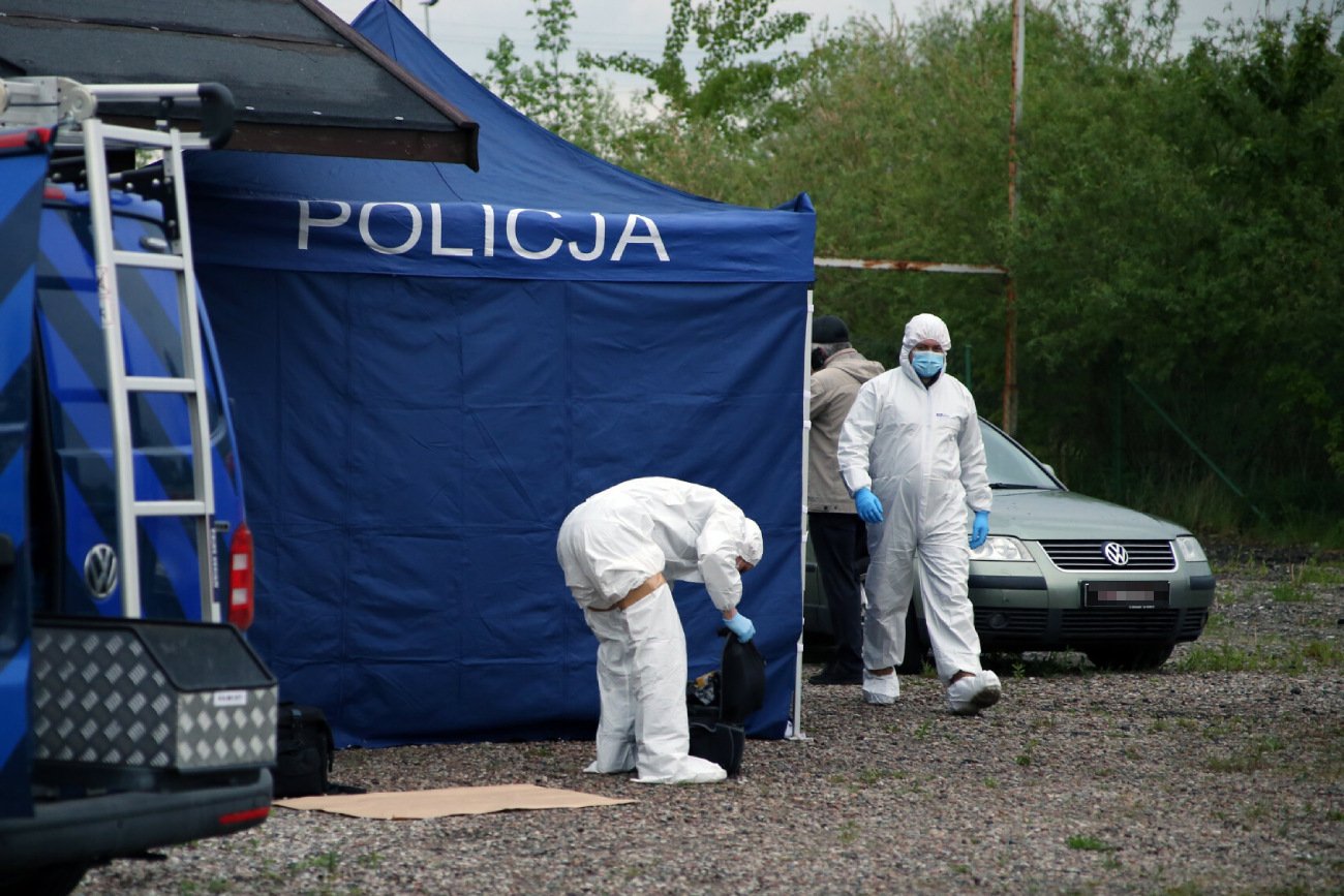Zwłoki młodej dziewczyny w pustostanie w Inowrocławiu.