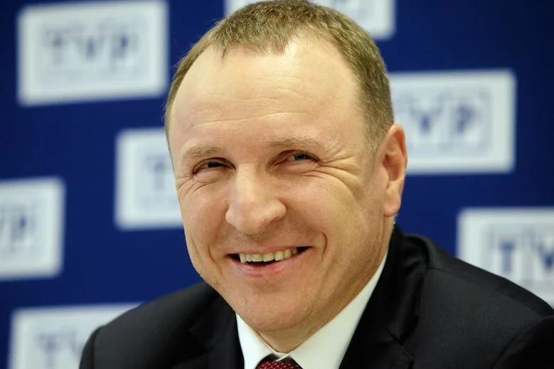 Jacek Kurski kpi na Twitterze ze Sławomira Neumana, który rozważa zakończenie bojkotu TVP przez polityków Platformy Obywatelskiej.