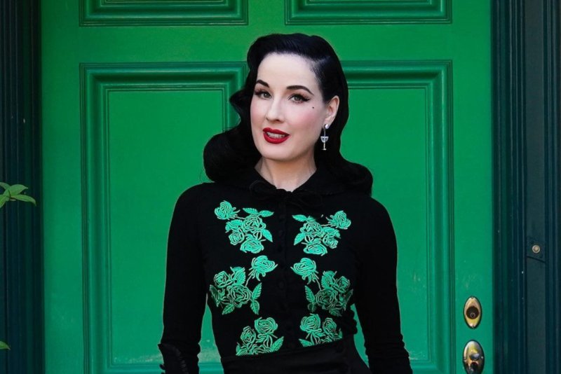 Dita von Teese, była żona Marilyna Mansona, wydała na Instagramie oświadczenie w sprawie swojego związku z Mansonem.
