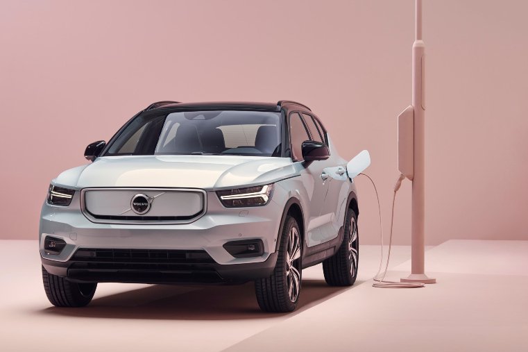 Elektryczne Volvo XC40 Recharge