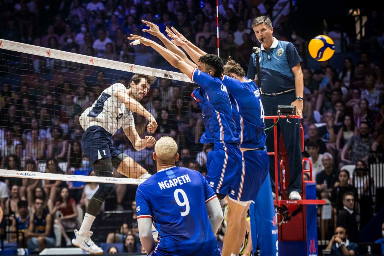 Liga Narodów 2022 zakończyła się świetnym finałem, w którym Amerykanie ostatecznie przegrali z Francuzami.