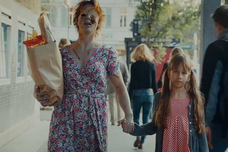 Screen spotu "Monsters/Potwory"