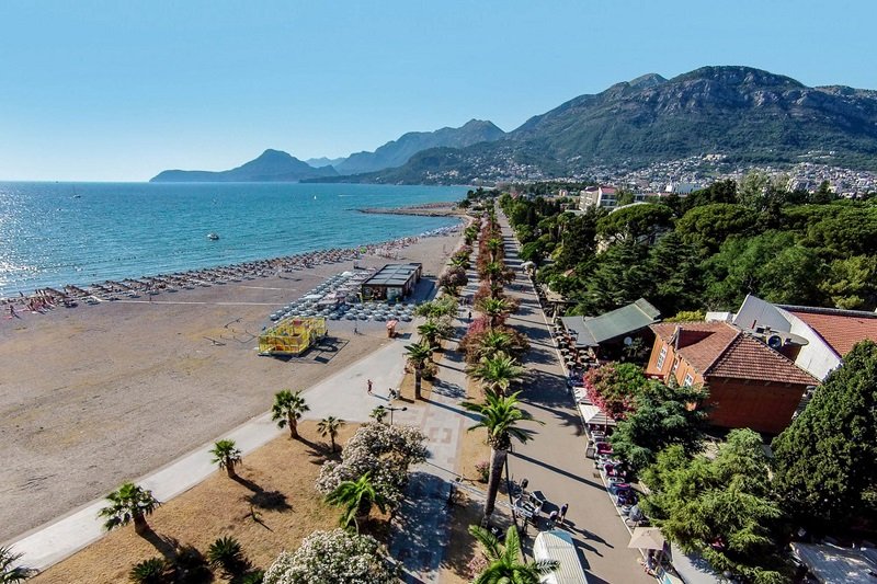 Czarnogóra przez koronawirusa przywraca stan epidemii.