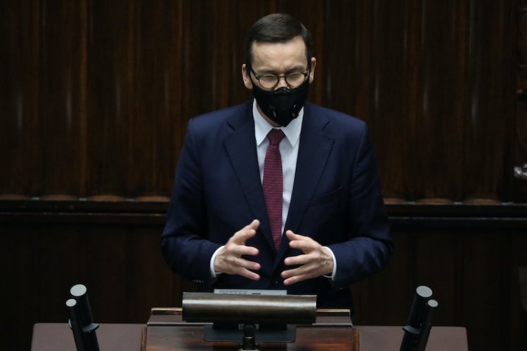 Echa debaty w Sejmie. Tłumaczenie Morawieckiego.