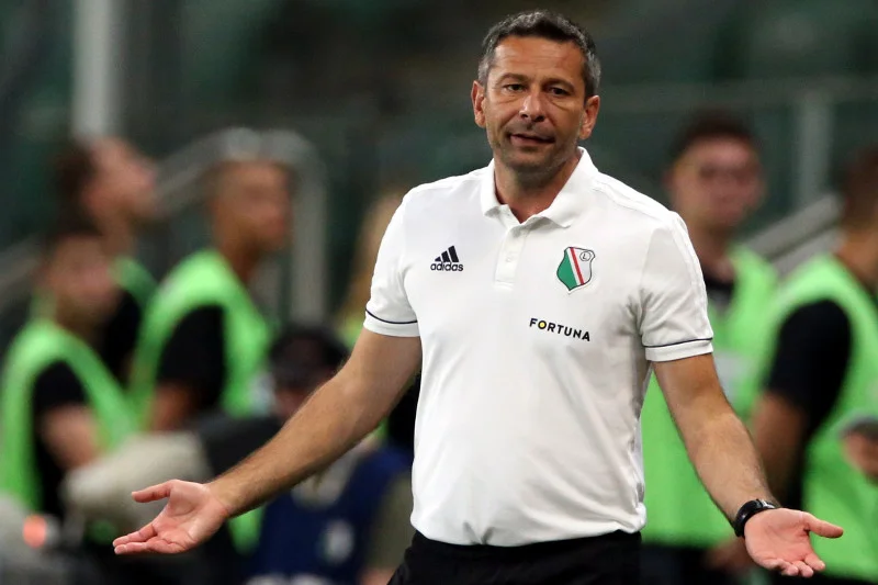 Legia Warszawa - Spartak Trnawa – 0:2. Trener Dean Klafurić tłumaczy jednak piłkarzy.