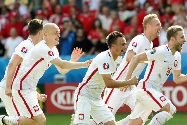 Norwegowie wieszczą zwycięstwo Polaków w starciu z Portugalią, a nawet finał.