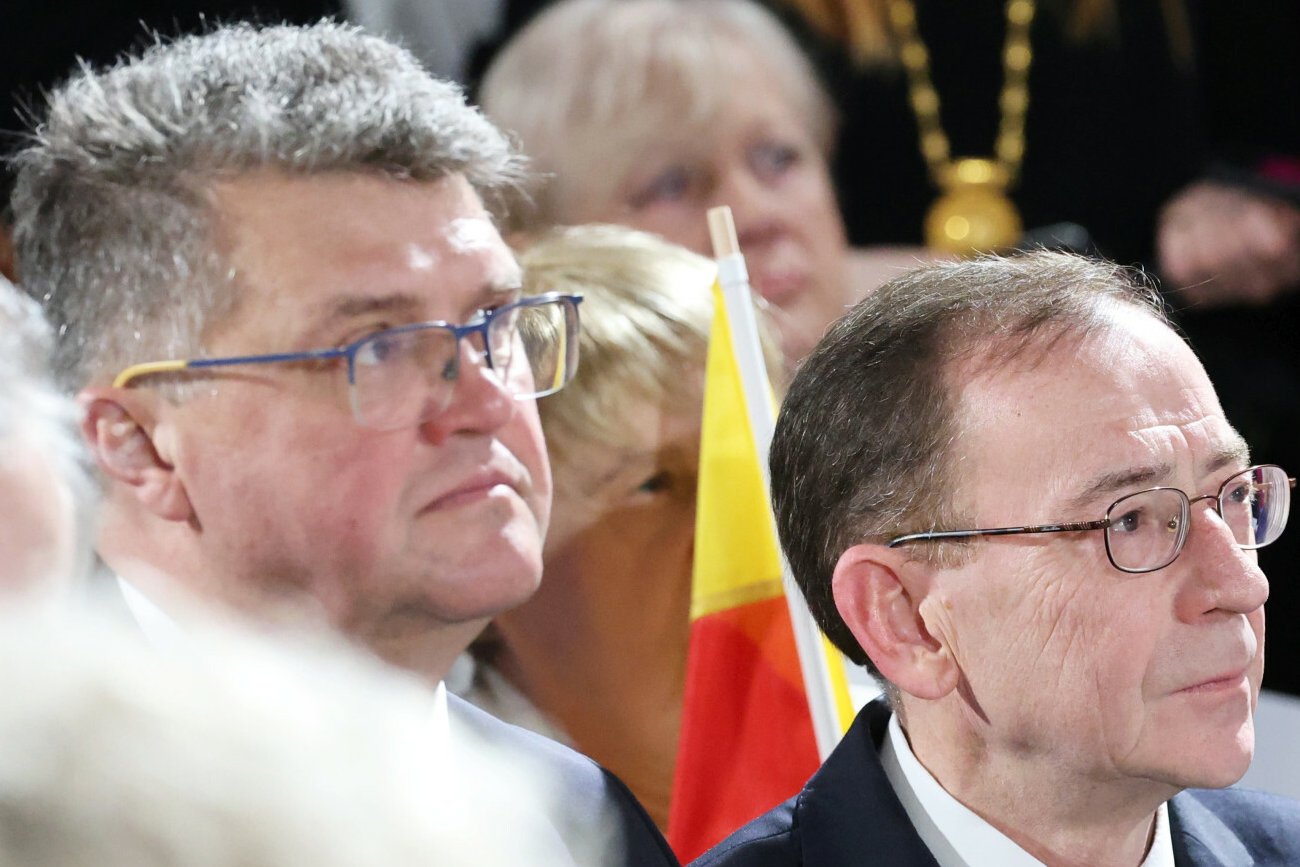 Kamiński i Wąsik zbierali haki na kolegów z PiS? Po partii krąży "lista Pegasusa"