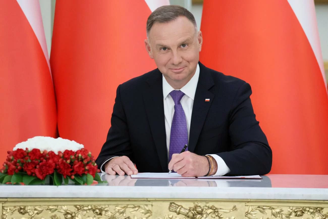 Weto Dudy ws. pigułki "dzień po". Komentarze prawicy wyłącznie pozytywne