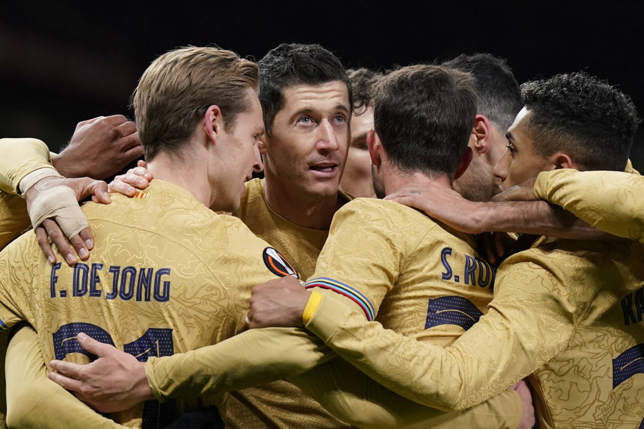 Robert Lewandowski wrócił do kadry meczowej Barcelony po kontuzji. Polak może zagrać na wyjeździe w Bilbao.