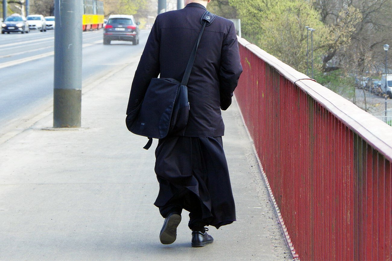 Kościół w Nowych Polaszkach miał doczekać się remontu. Jednak zniknął proboszcz, a wraz z nim pieniądze