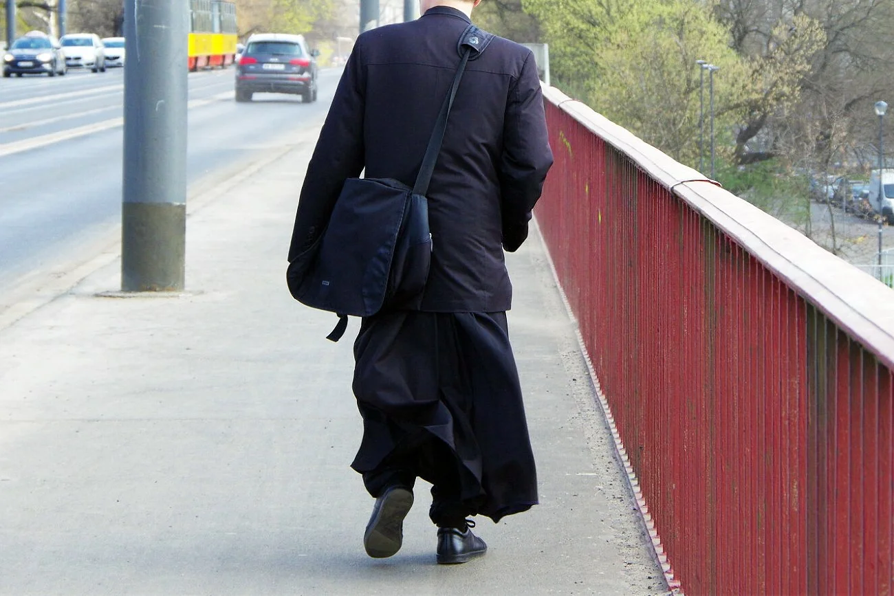 Kościół w Nowych Polaszkach miał doczekać się remontu. Jednak zniknął proboszcz, a wraz z nim pieniądze