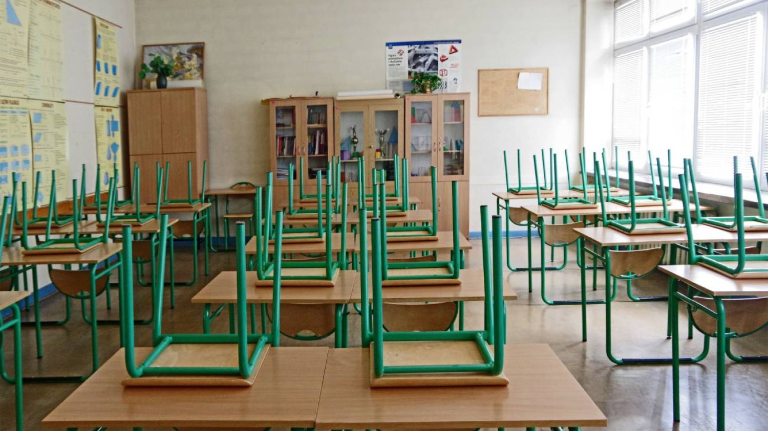 Świętokrzyskie – 13-latka uderzyła nauczycielkę żelazkiem. Sąd rodzinny