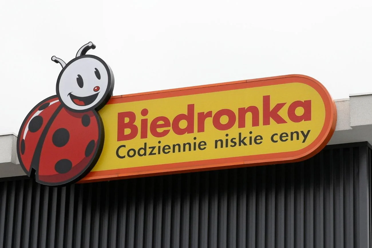 Pilny komunikat GIS. Wykryto bakterię Salmonella w produkcie z Biedronki.