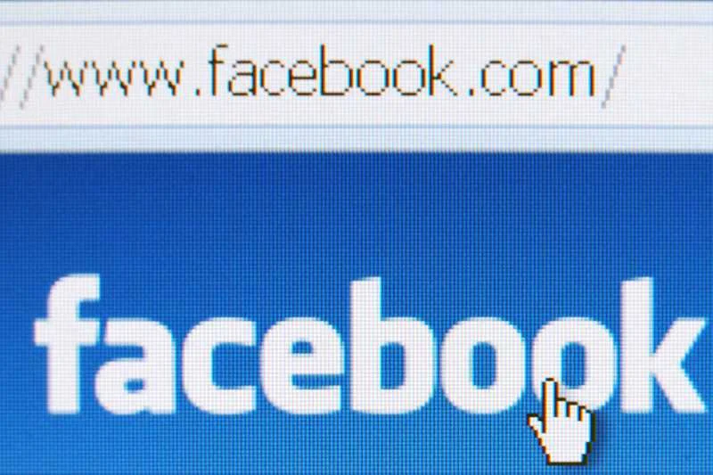 Niecy wymogli na Facebooku wyłączenie automatycznego oznaczania znajomych na zdjęciach.