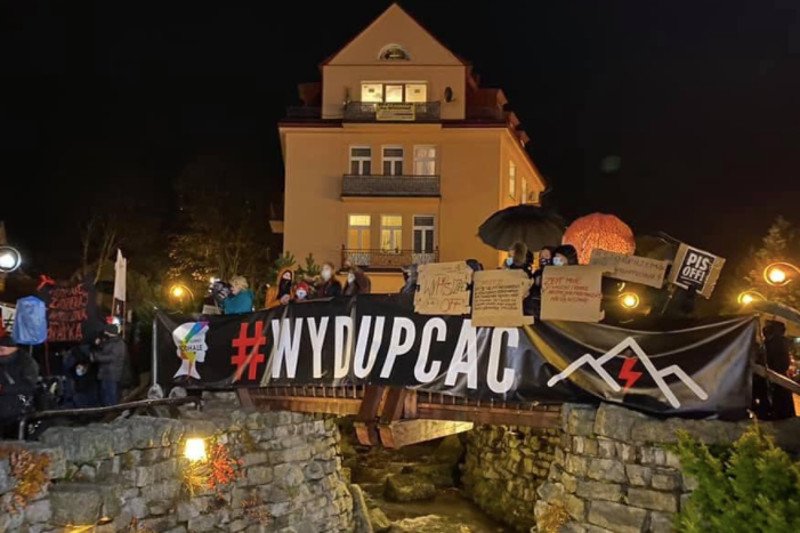 Na Podhalu też kobiety wychodzą na ulice i protestują po orzeczeniu Trybunału Konstytucyjnego ws. aborcji.
