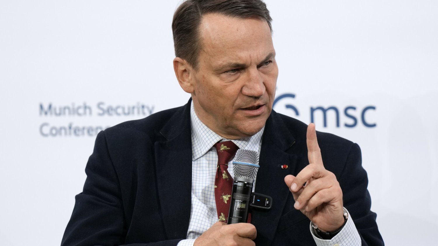 Ważne słowa Sikorskiego w Monachium. Nawiązał do rozmowy Trumpa z Putinem Sikorski ostrzega w Monachium. Nawiązał do rozmowy Trumpa z Putinem