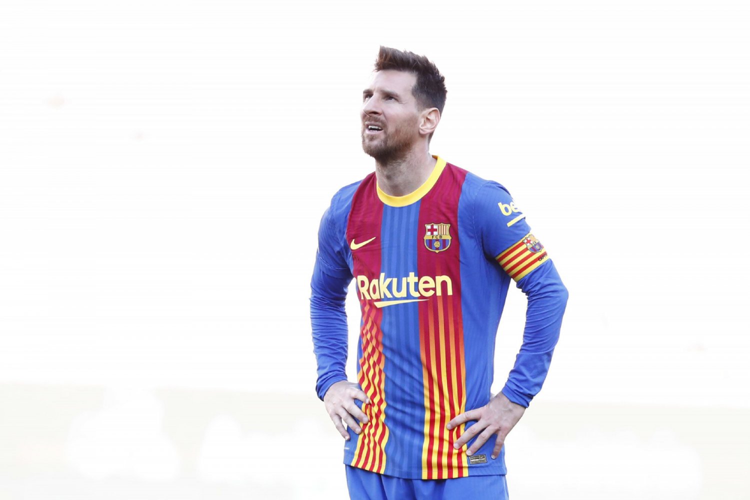 Lionel Messi chciał zostać w klubie, ale ten jest zadłużony i nie może go zatrudnić