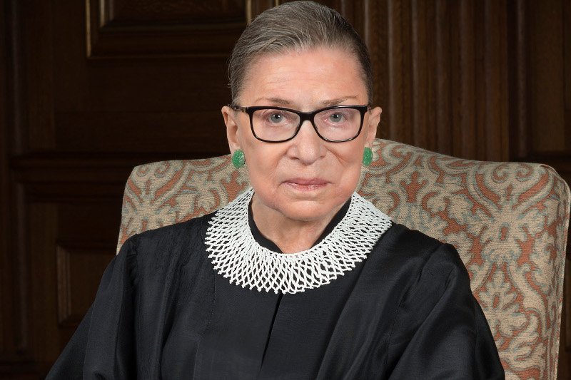 Kto zastąpi zmarłą sędzię Sądu Najwyższego USA Ruth Bader Ginsburg? Prezydent Donald Trump zasugerował, że będzie to kobieta.