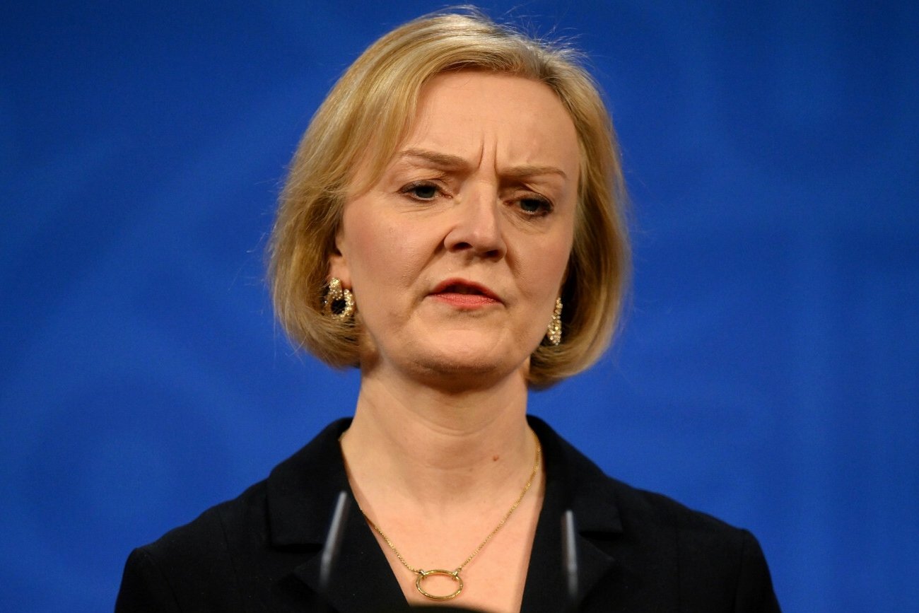 Kto wygra? Premier Liz Truss czy sałata?