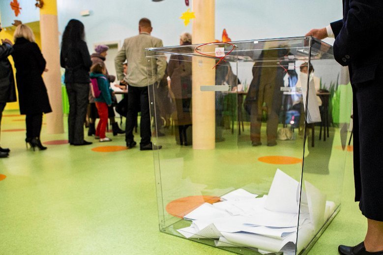 Czy dane z powiatów pokazują ogromne zwycięstwo PiS-u?